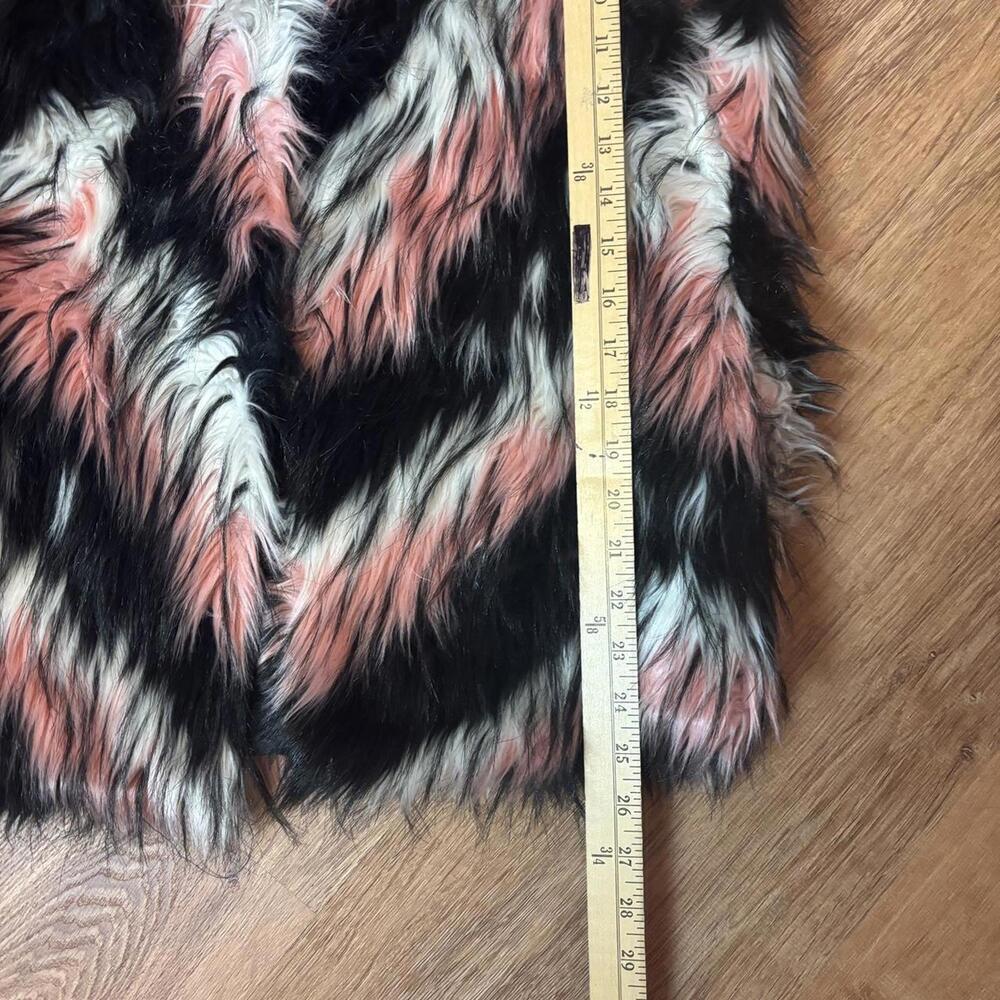 Rue 21 Y2K Faux Fur Vest Black White Pink McBling Festival Gyaru Large - Picture 8 of 8